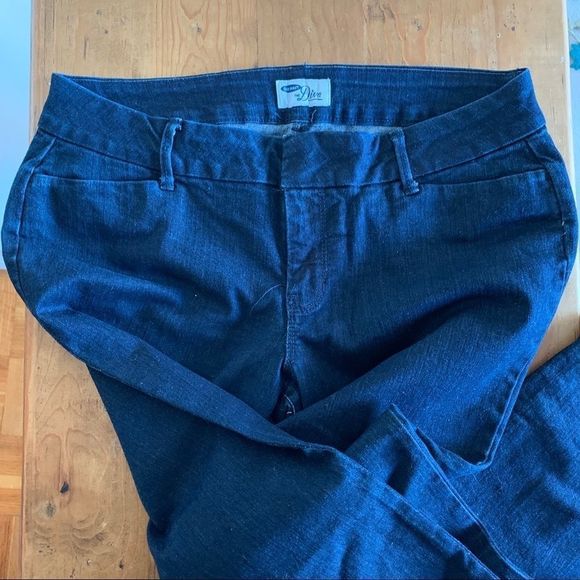 Old Navy THE DIVA Cropped Ankle Stretch Pants Sz 6 - Picture 9 of 11